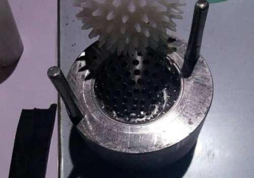 玩具模具带刺球